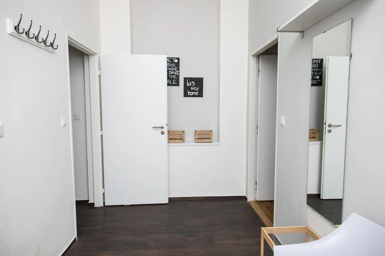 Welcome Apartments On Lublanska Prag Pensionat