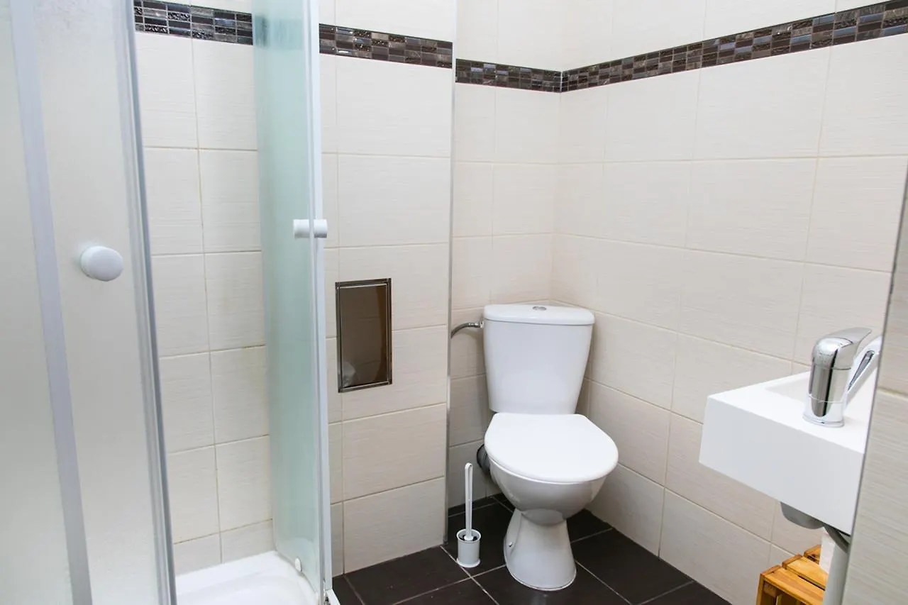 *** Pensionat Welcome Apartments On Lublanska Prag Tjeckien