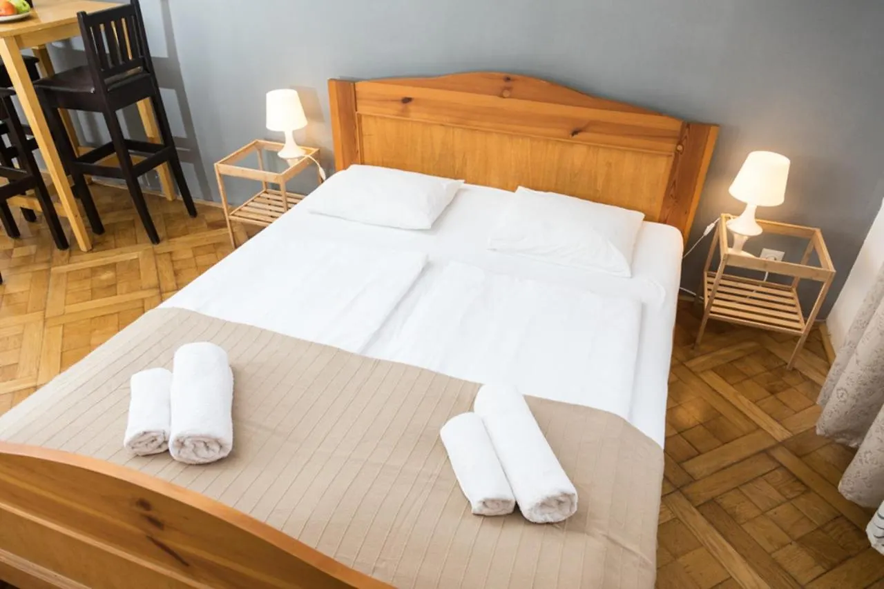 Welcome Apartments On Lublanska Prag Pensionat
